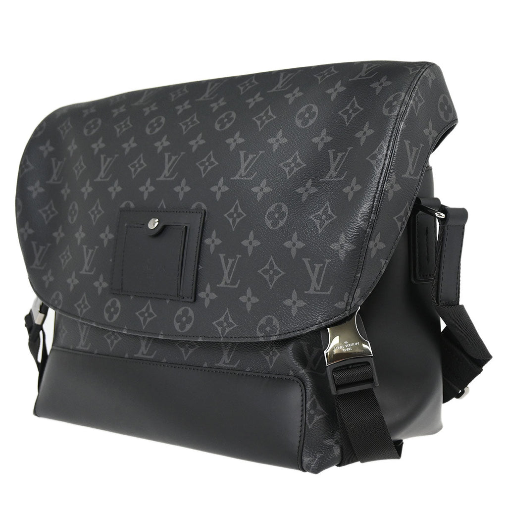 Louis Vuitton Monogram Voyager MM Messenger Shoulder Bag M40510
