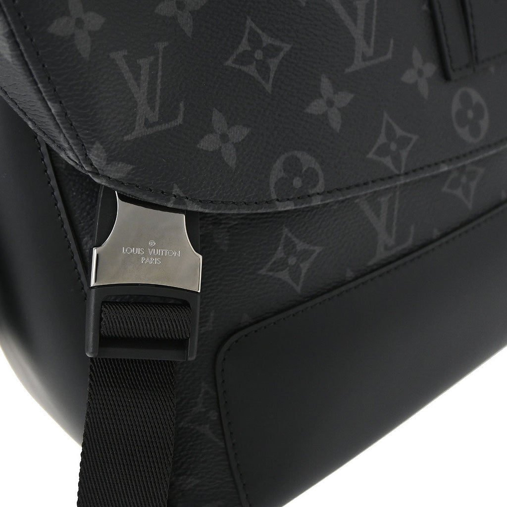 Louis Vuitton Monogram Voyager MM Messenger Shoulder Bag M40510