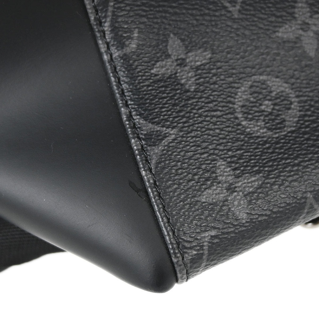 Louis Vuitton Monogram Voyager MM Messenger Shoulder Bag M40510