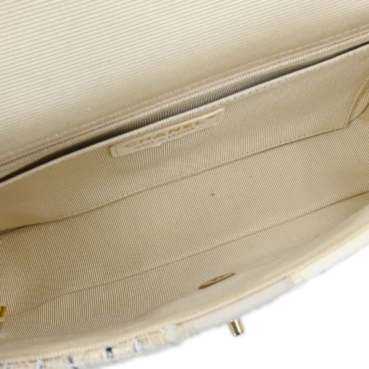 Chanel 2018 Ivory Tweed Patchwork Shoulder Bag