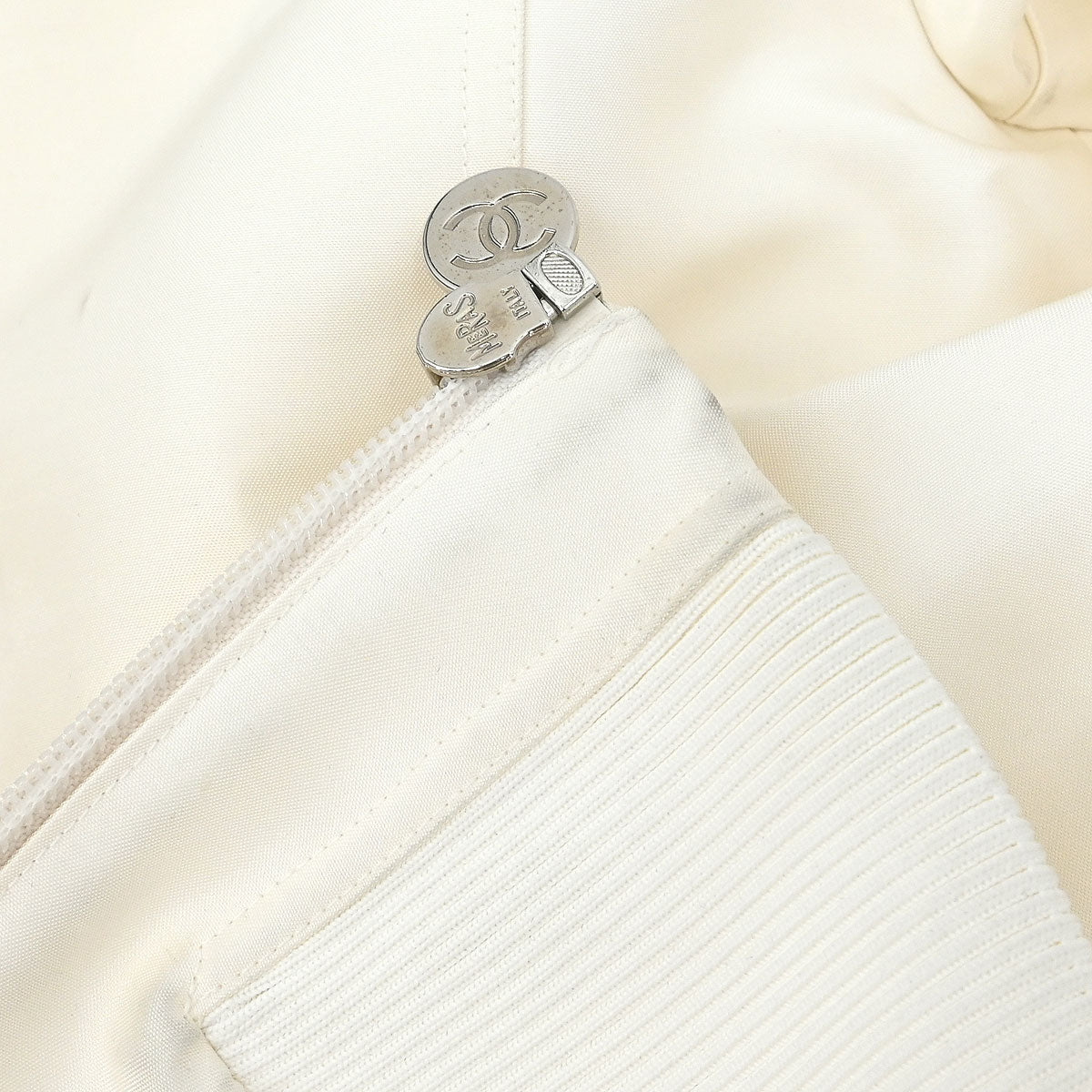 Chanel 2017-2018 Zip Up Jacket White #36