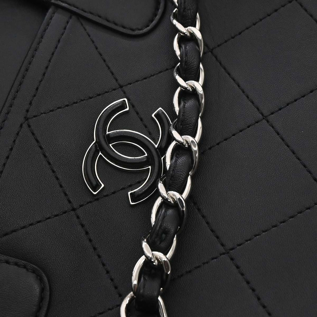 Chanel 2019 Black Calfskin Shopping Tote 2way Shoulder Handbag