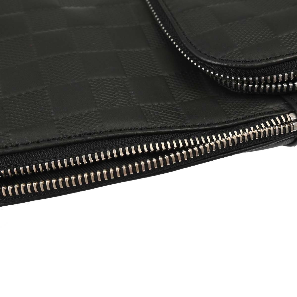 Louis Vuitton 2019 Black Damier Infini Avenue Sling Bag N41720