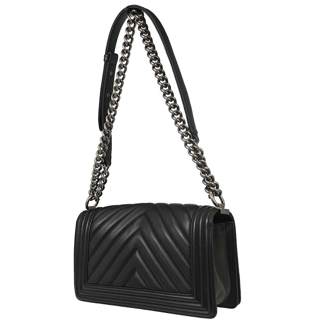Boy Chanel 2018-2019 Black Lambskin Chevron Medium Shoulder Bag