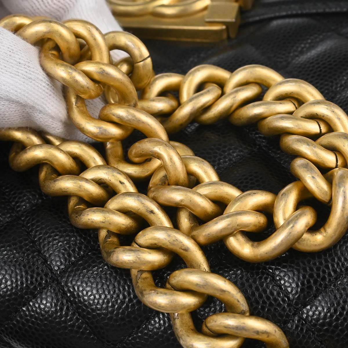 Boy Chanel 2019 Black Caviar Skin Small Chain Shoulder Bag