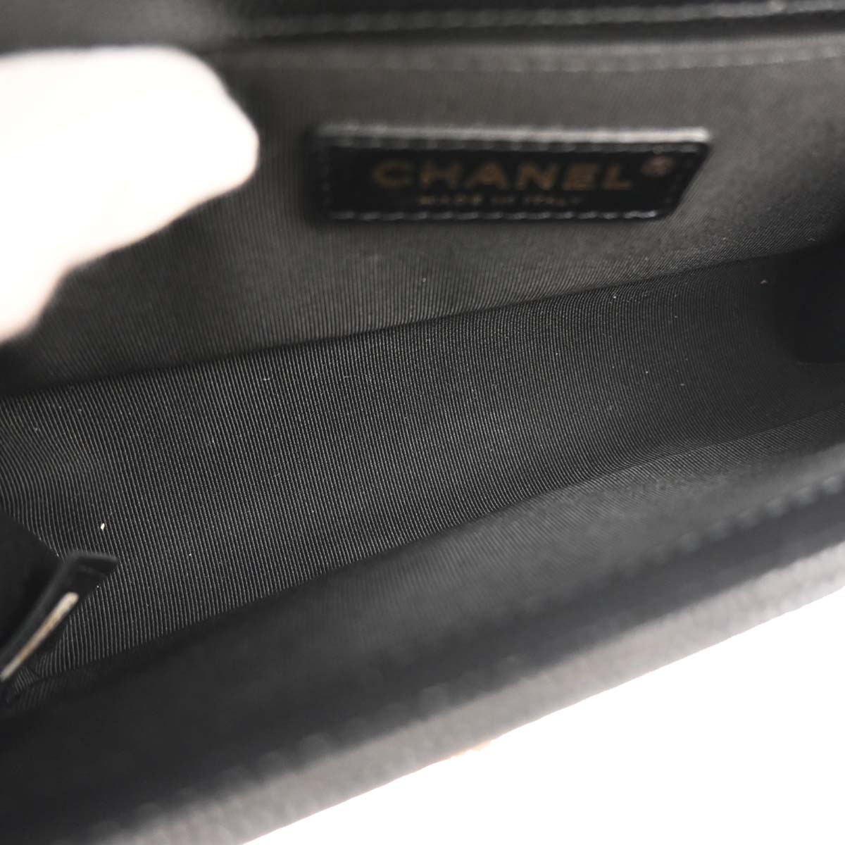 Boy Chanel 2019 Black Caviar Skin Small Chain Shoulder Bag
