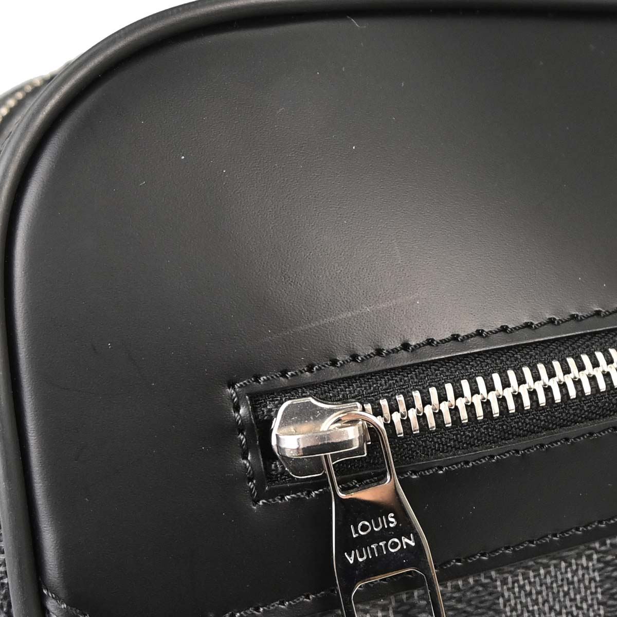 Louis Vuitton Damier Graphite Overnight Business Handbag N41004