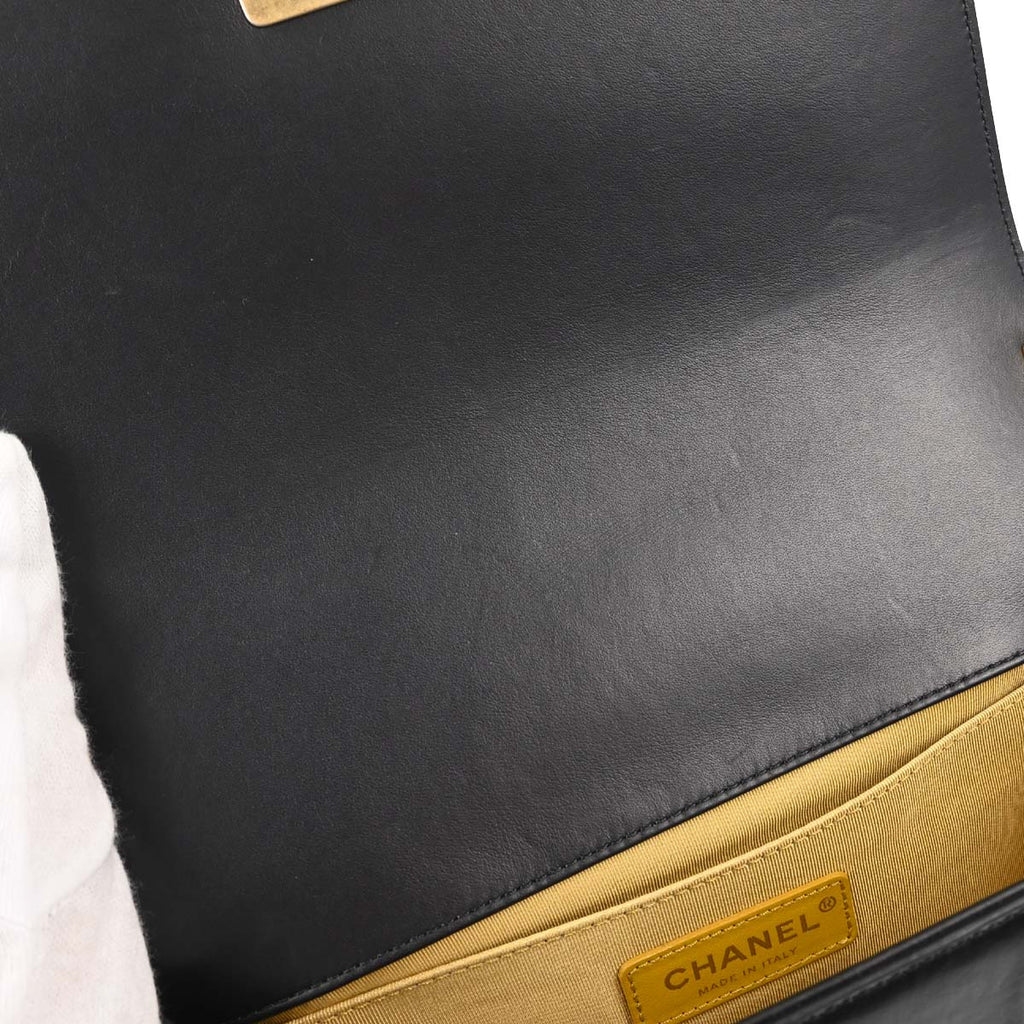 Boy Chanel 2019 Black Calfskin Graffiti Medium Chain Shoulder Bag