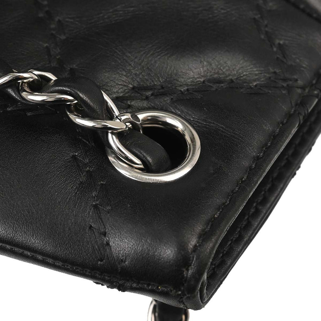 Chanel 2013-2014 Black Lambskin Hamptons Tote Handbag