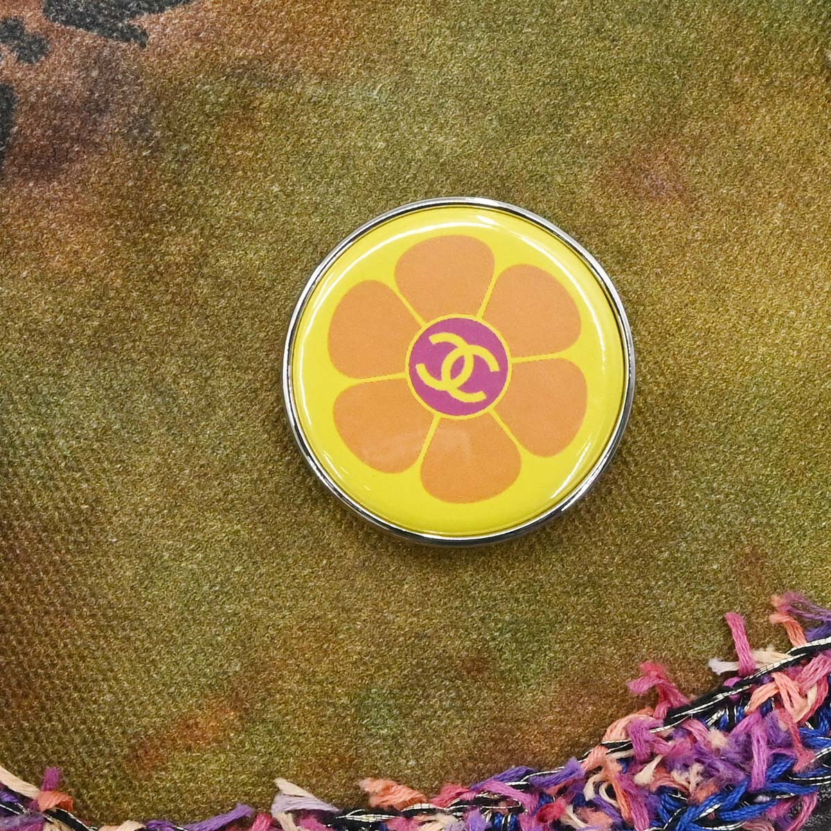 Chanel 2014-2015 Graffiti On The Pavements Shoulder Bag