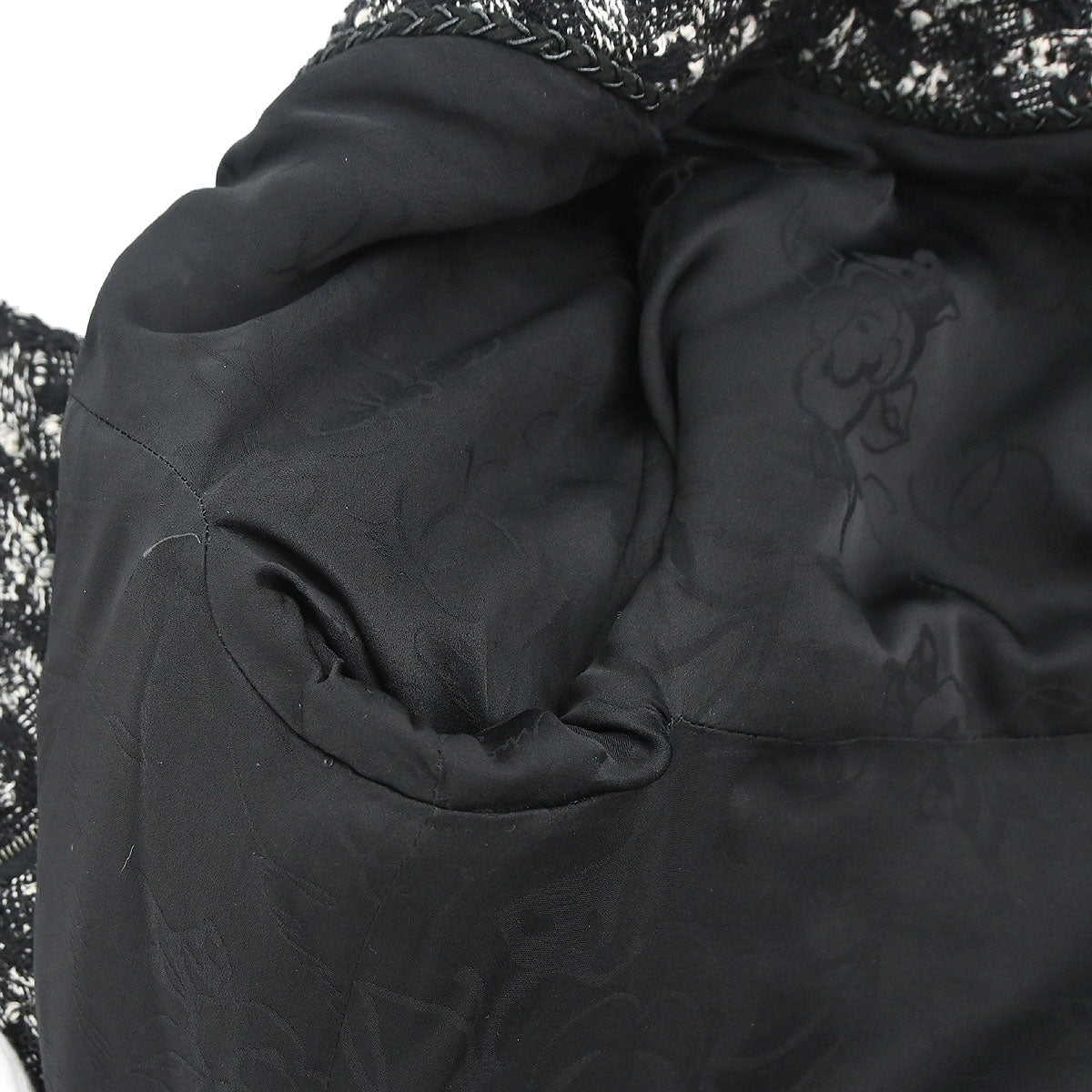 Chanel 2013-2014 Zip Up Collarless Tweed Jacket Black #34