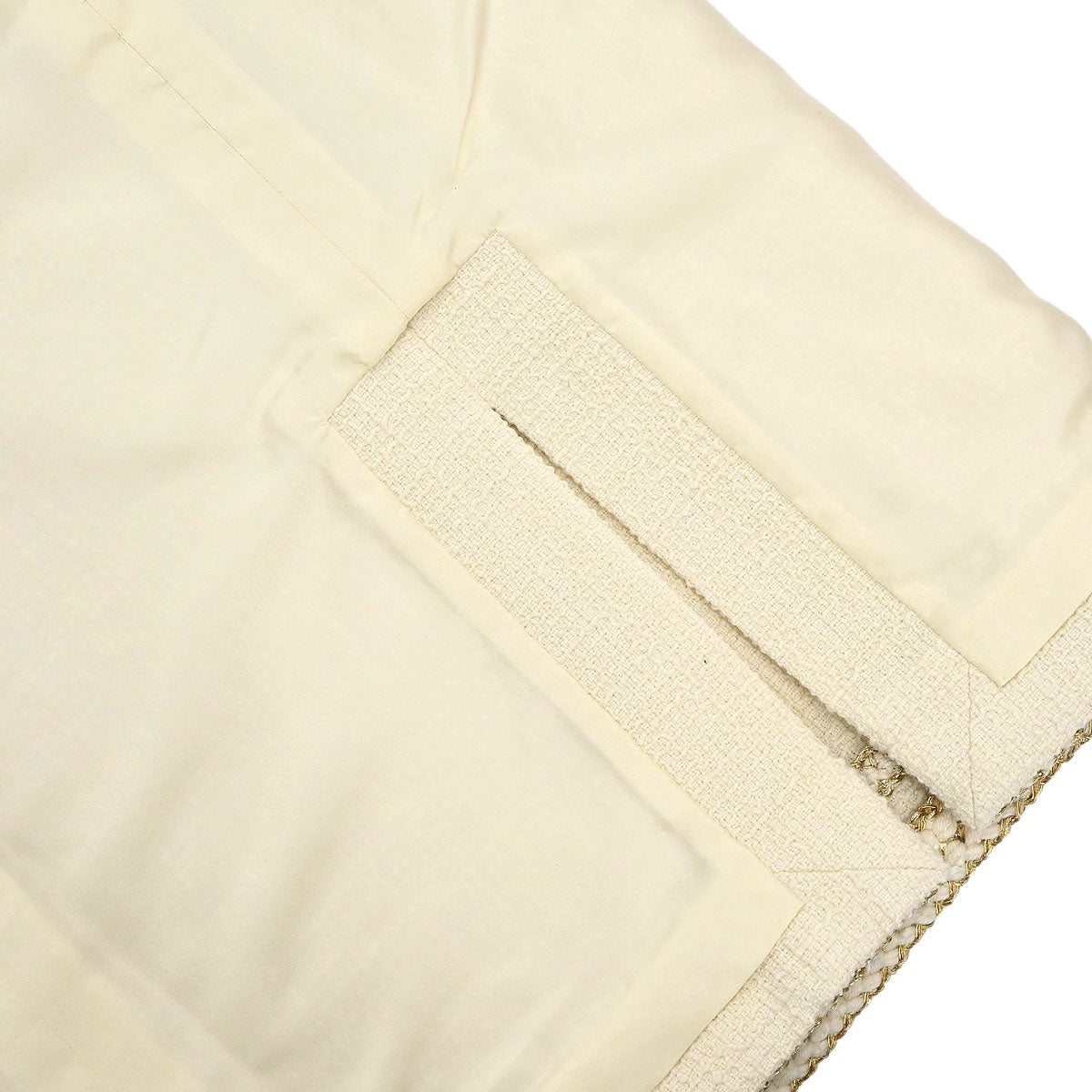 Chanel 2017 Tweed Skirt Ivory #38