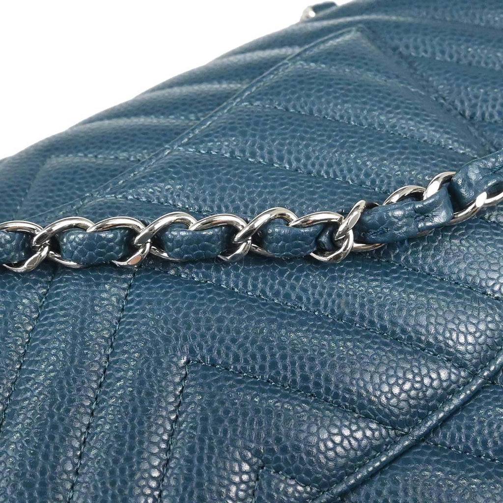 Chanel 2018-2019 Blue Caviar Skin Chevron Medium Classic Double Flap Shoulder Bag