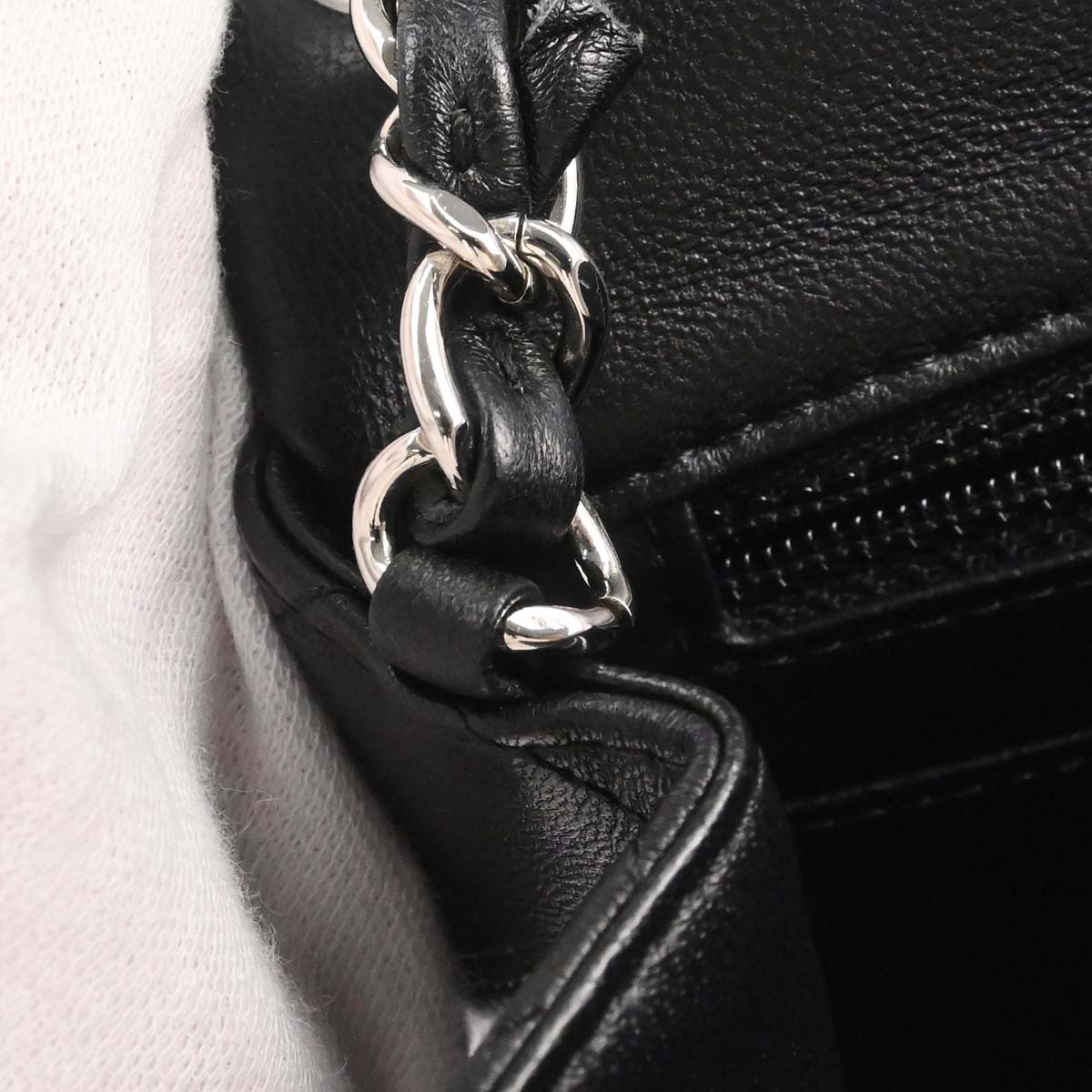 Chanel 2018-2019 Black Lambskin Mini Classic Square Flap Shoulder Bag 17