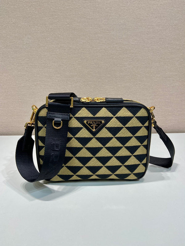 Prada Bags - 987