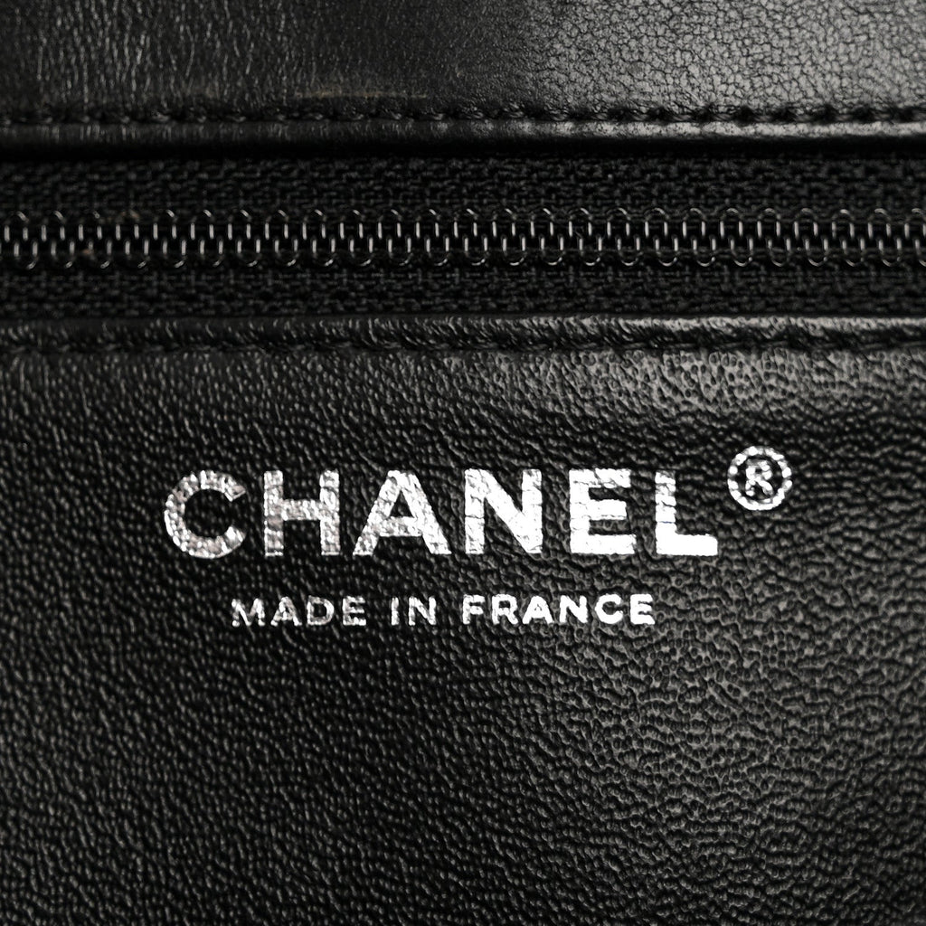 Chanel Lambskin Quilted Flap Clutch Black