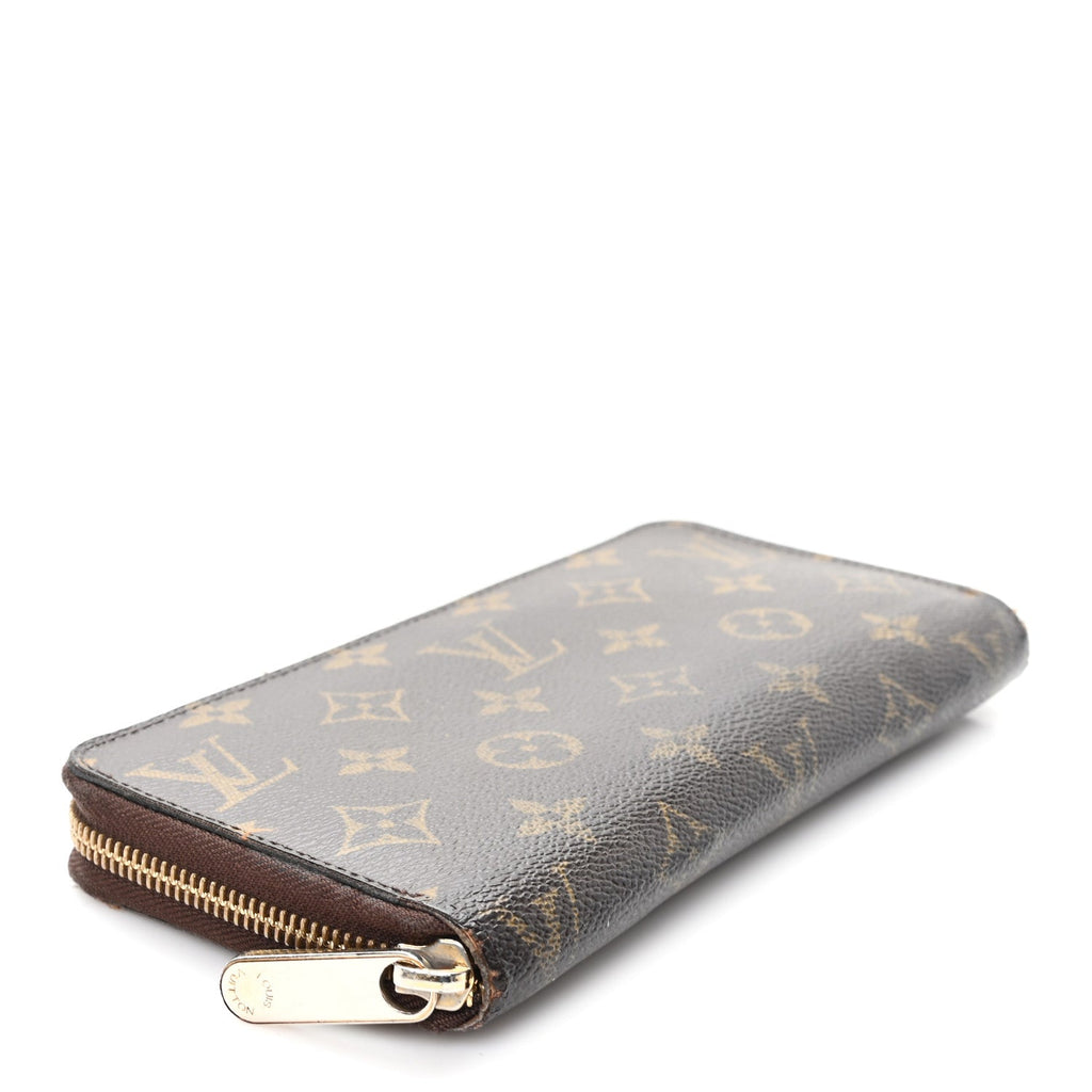Louis Vuitton Monogram Zippy Wallet