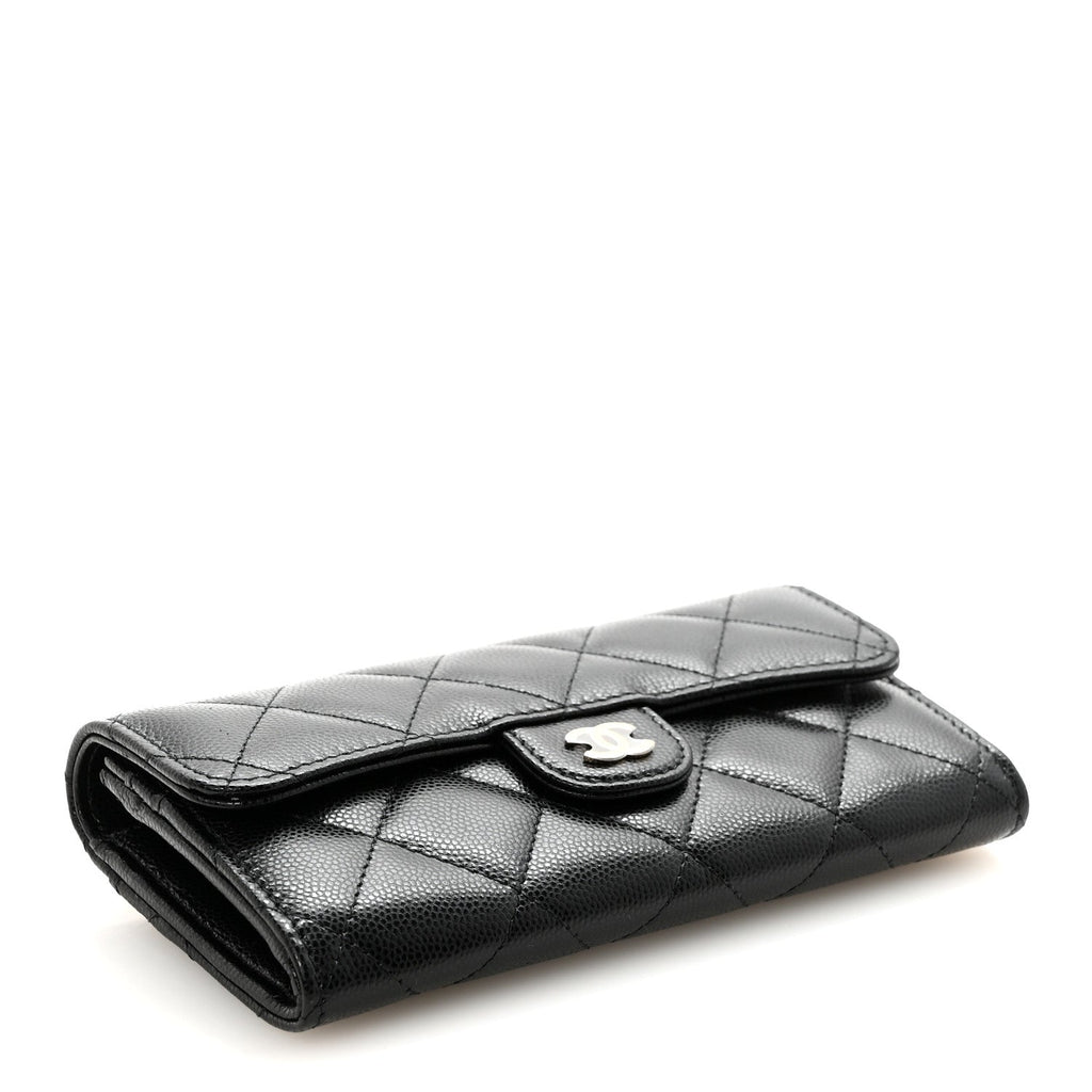 Caviar Quilted Medium Gusset Flap Wallet Black