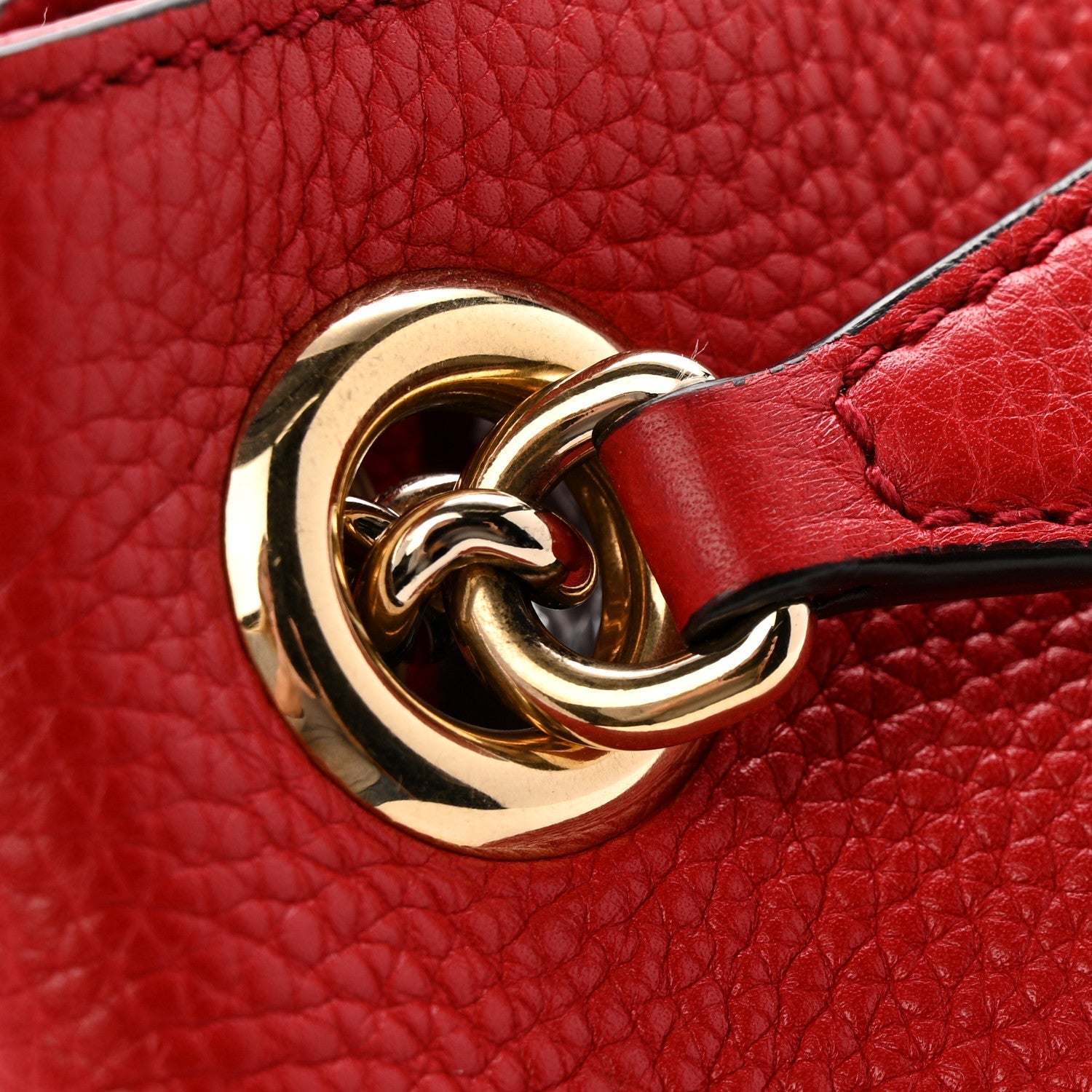 Gucci Pebbled Calfskin Medium Soho Chain Shoulder Bag Tabasco Red