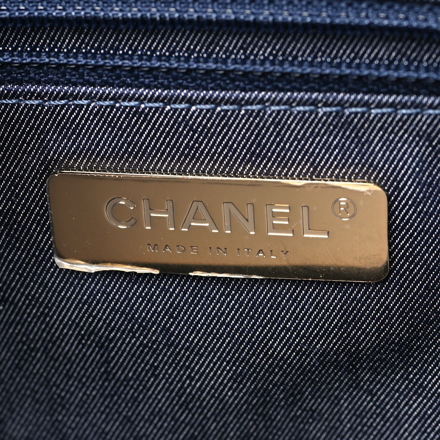 Chanel Crumpled Calfskin En Vogue Rope Hobo Bag Black