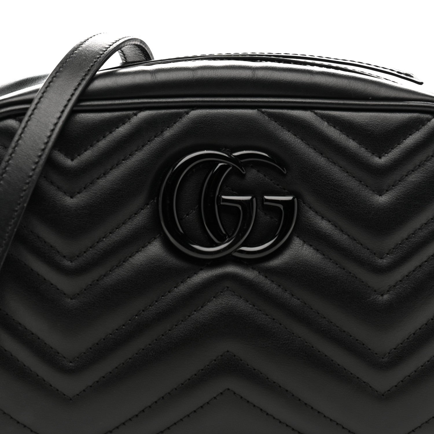 Gucci Calfskin Matelasse Monochrome Small GG Marmont Chain Shoulder Bag Black