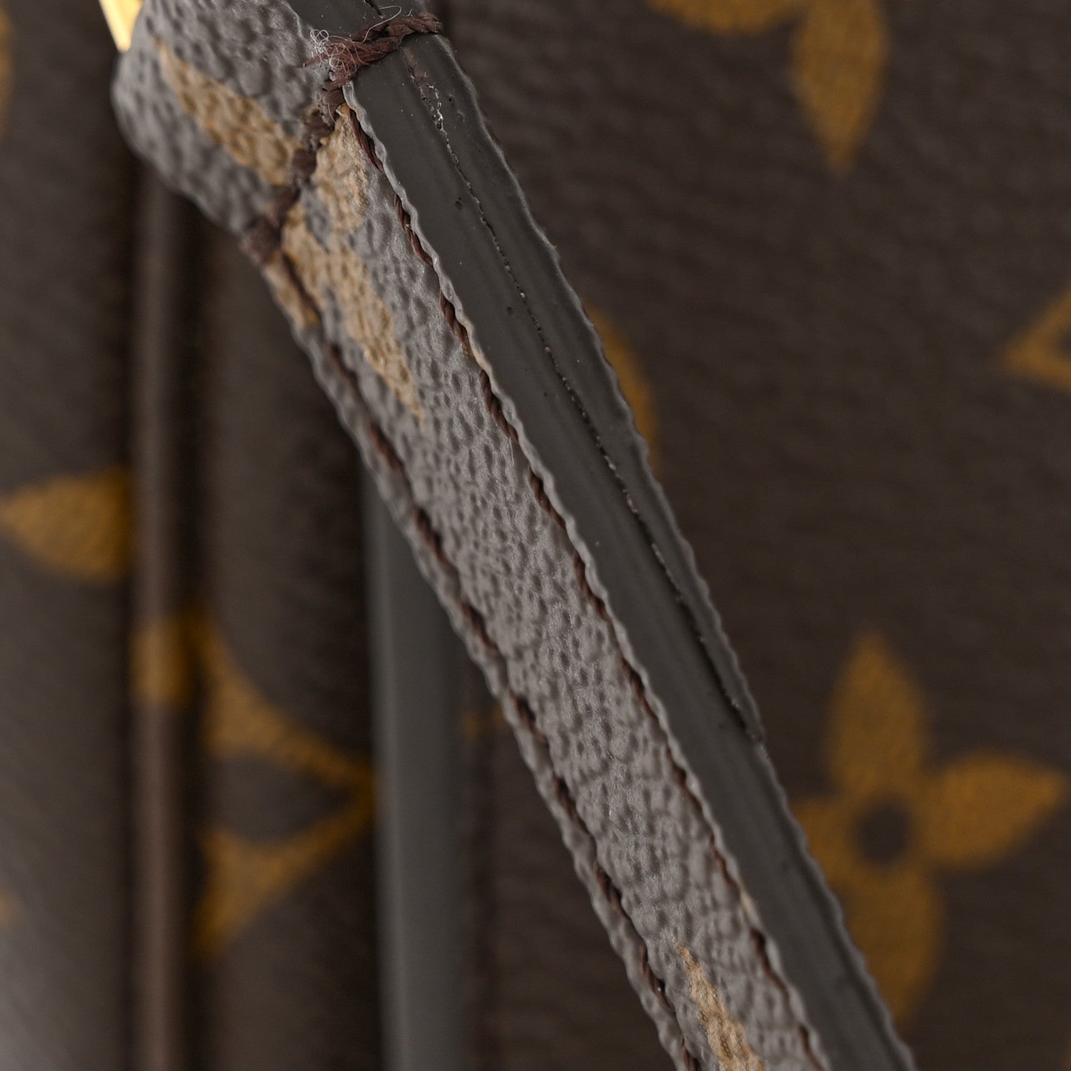 Louis Vuitton Monogram Pochette Metis