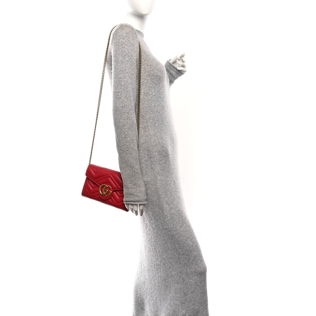 Gucci Calfskin Matelasse GG Marmont Chain Wallet Hibiscus Red