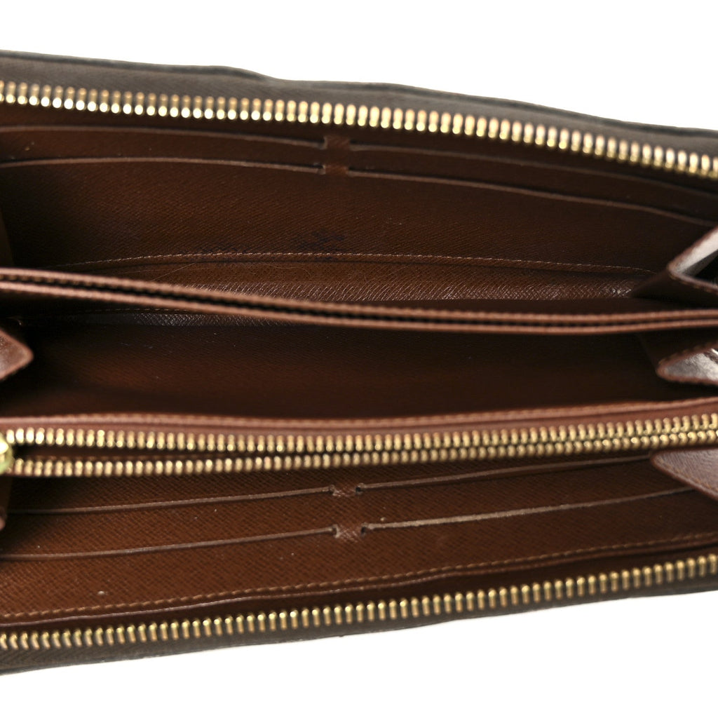 Louis Vuitton Monogram Zippy Wallet