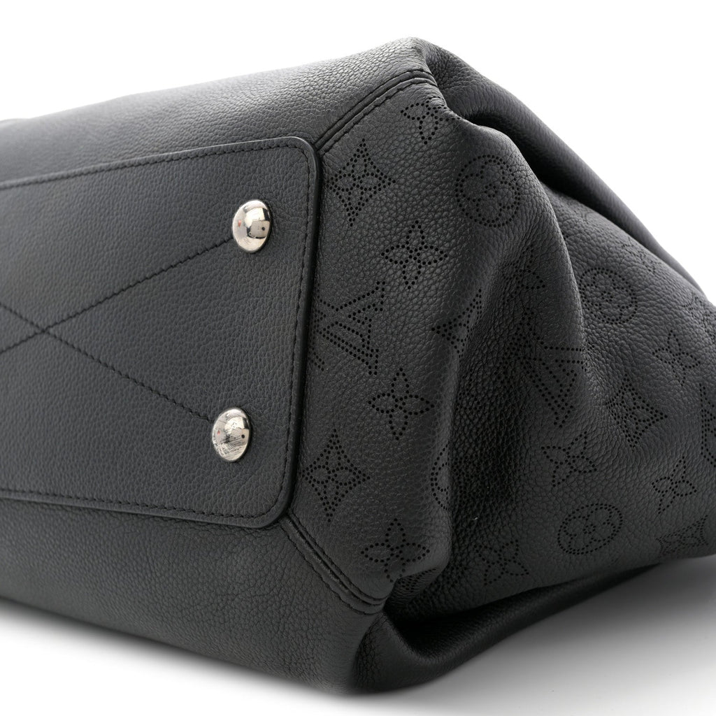 Louis Vuitton Mahina Haumea Black