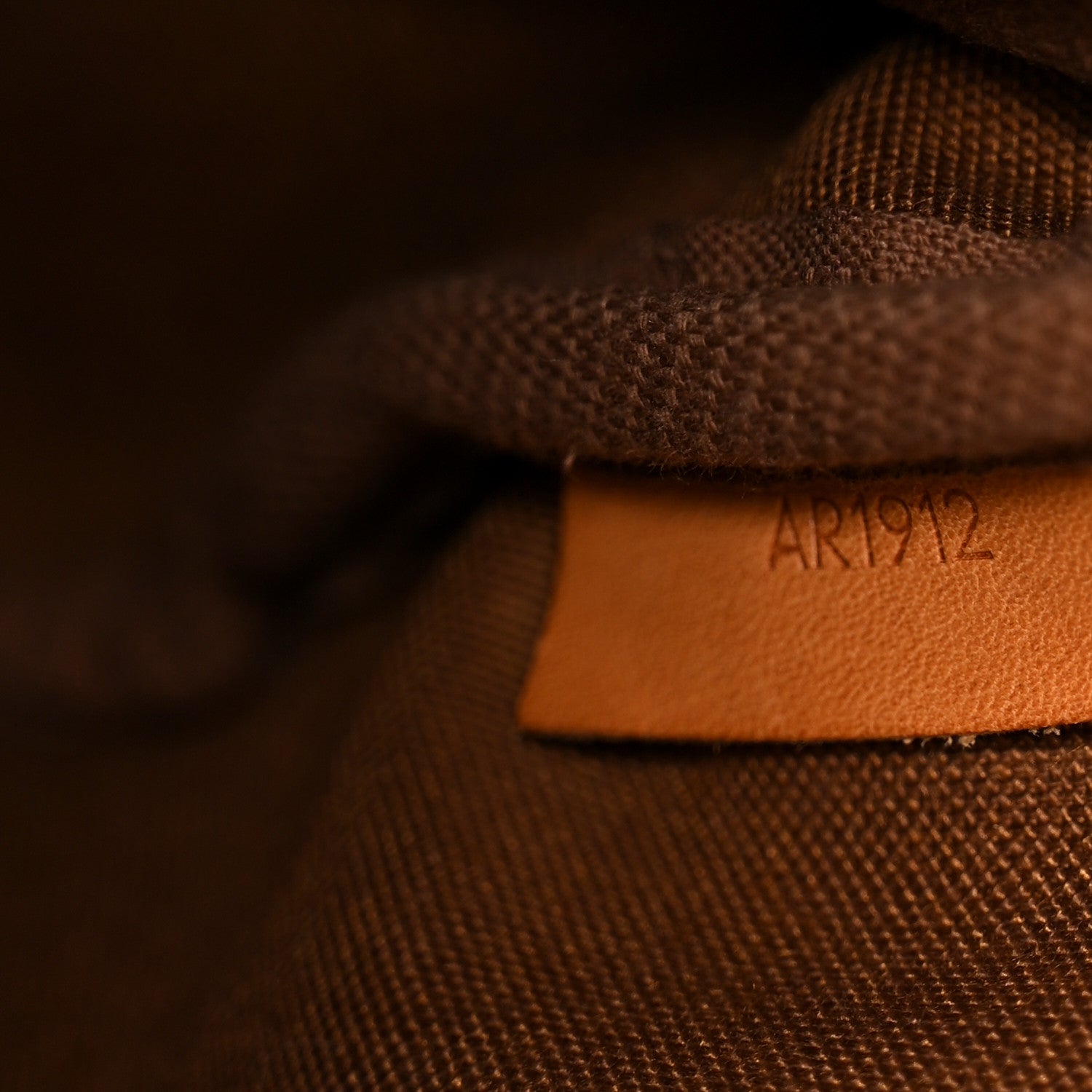 Louis Vuitton Monogram Saumur 30