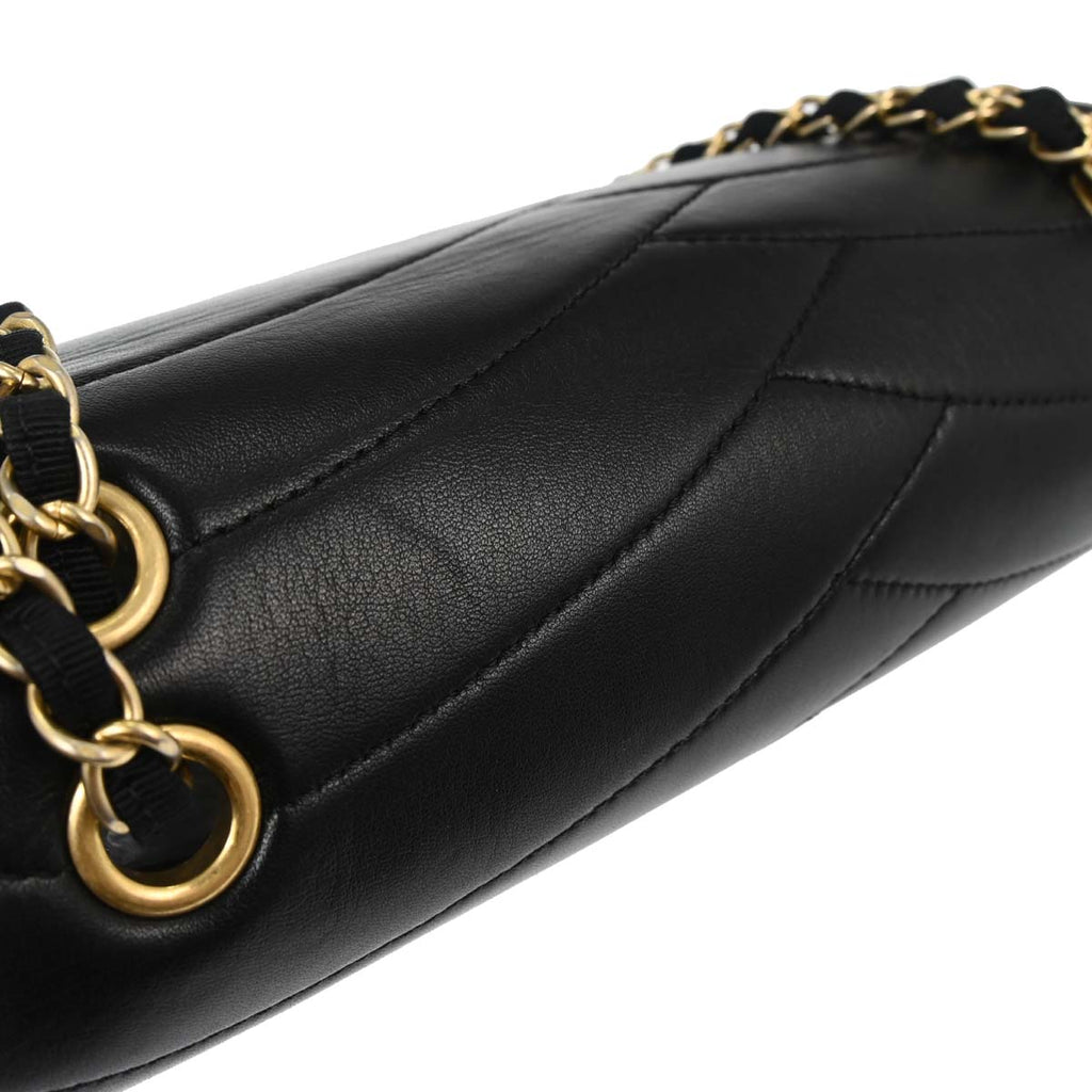 Chanel 2015-2016 Black Lambskin Medium Pagoda Flap Shoulder Bag