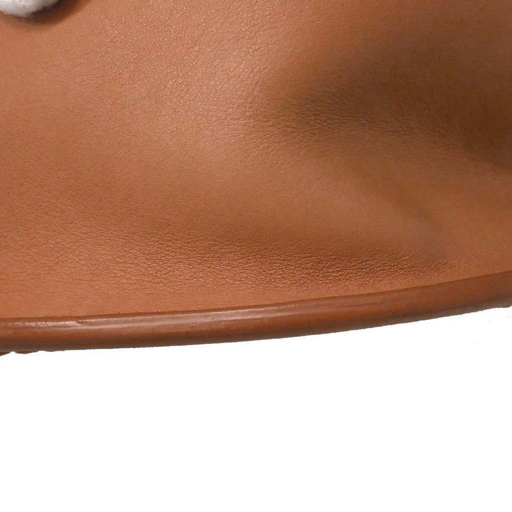 Chanel 2018 Brown Calfskin Coco Eyelets Round Flap Shoulder Bag