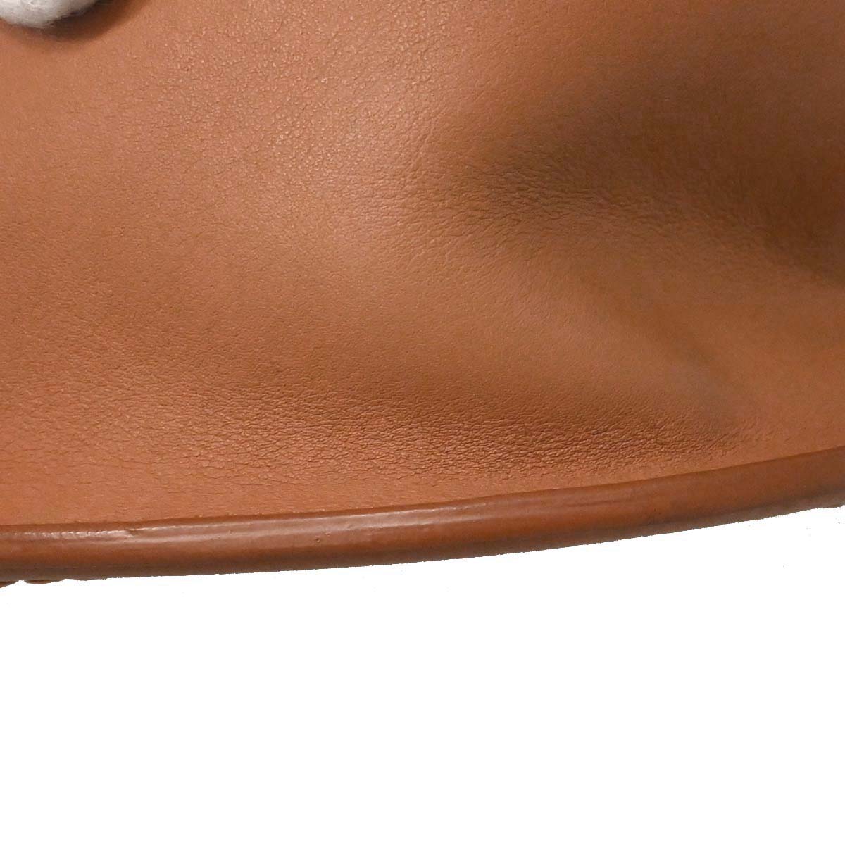 Chanel 2018 Brown Calfskin Coco Eyelets Round Flap Shoulder Bag