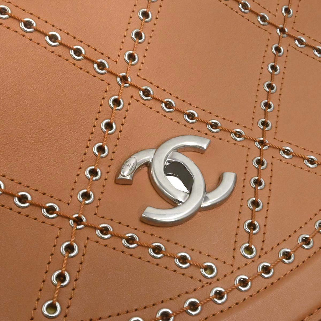 Chanel 2018 Brown Calfskin Coco Eyelets Round Flap Shoulder Bag