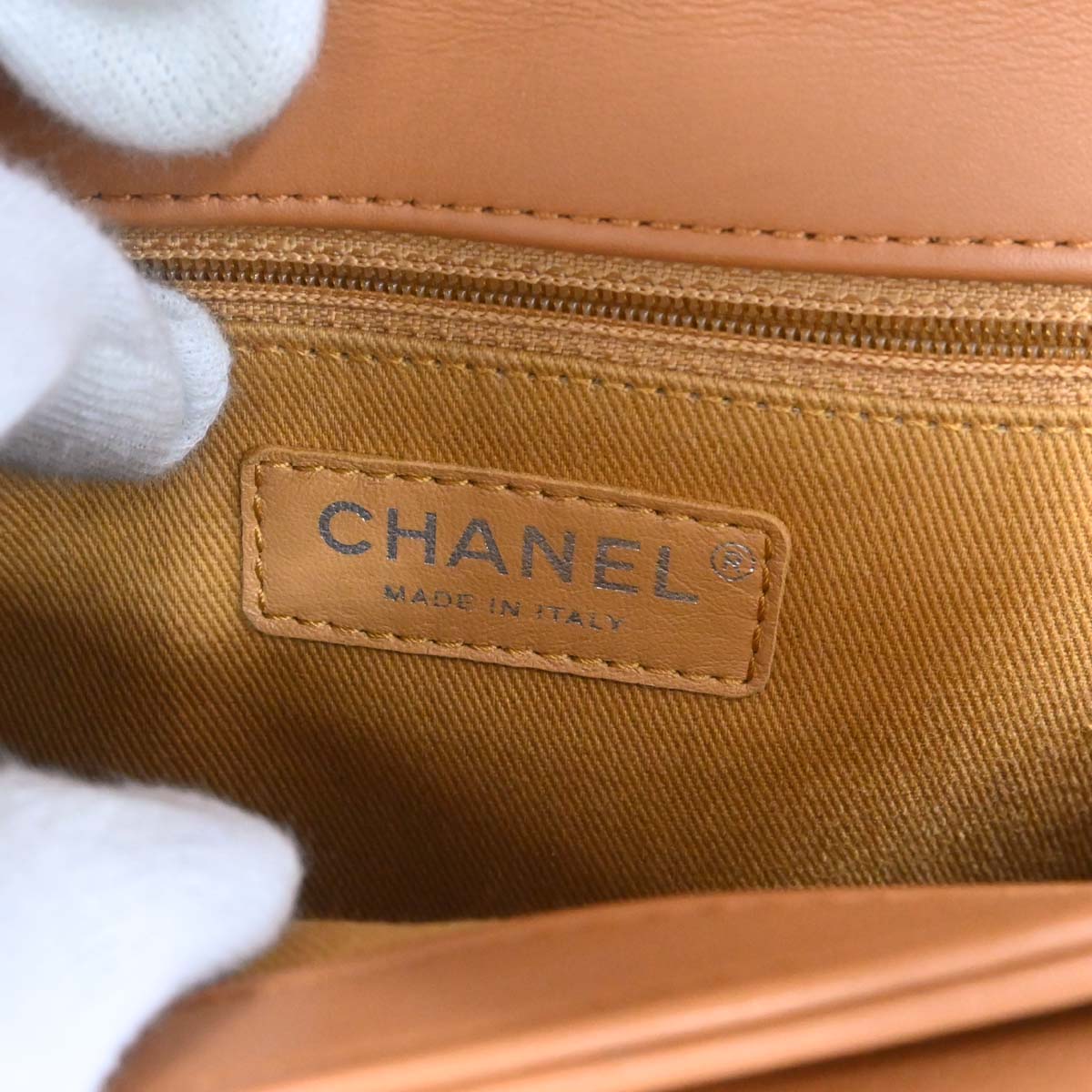 Chanel 2018 Brown Calfskin Coco Eyelets Round Flap Shoulder Bag