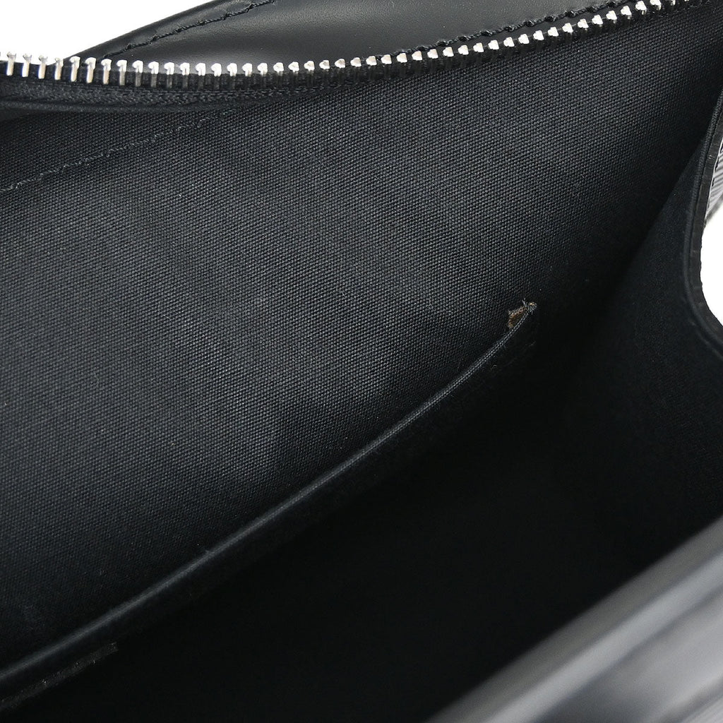 Louis Vuitton Black Epi Madeleine PM Shoulder Bag M59332