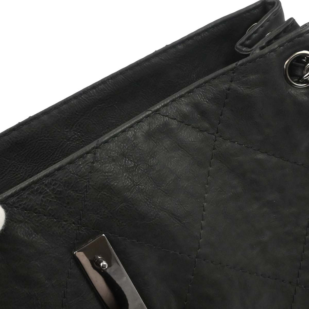 Chanel 2011 Black Calfskin Hamptons CC Accordion Flap Shoulder Bag