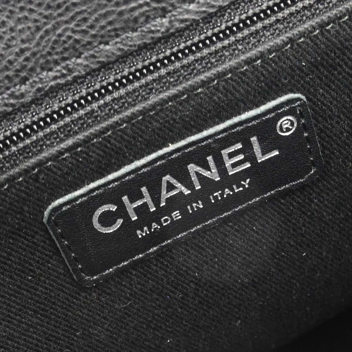 Chanel 2011 Black Calfskin Hamptons CC Accordion Flap Shoulder Bag
