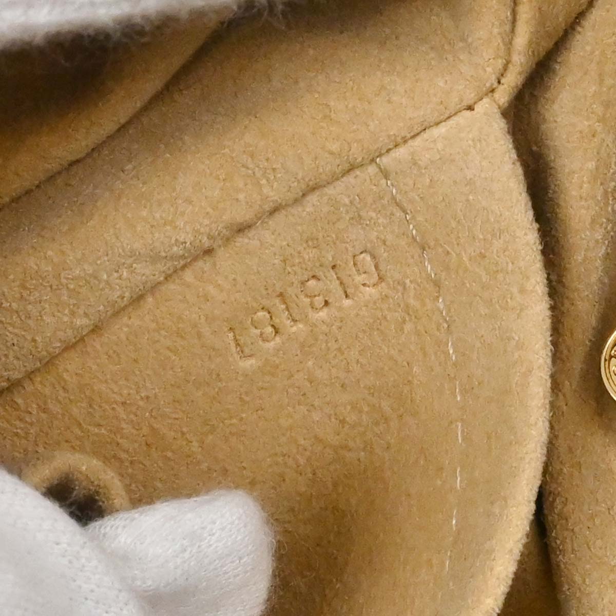 Louis Vuitton Monogram Artsy MM Handbag M40249