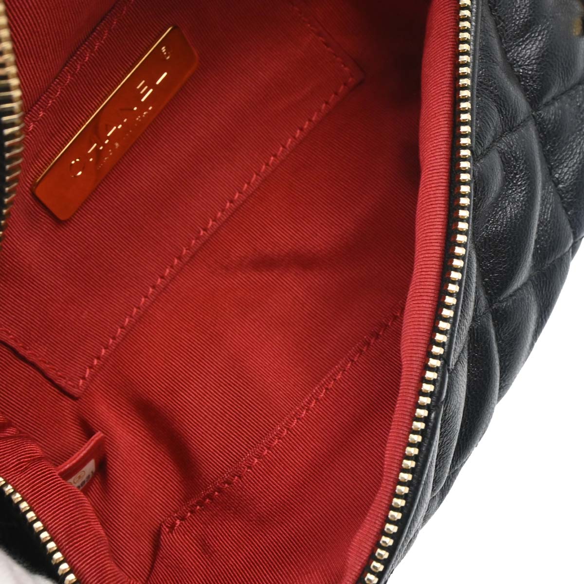 Chanel 2019 Black Lambskin Waist Bum Bag