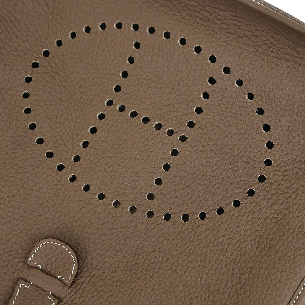 Hermes Etoupe Taurillon Clemence Evelyne 3 33 GM Shoulder Bag