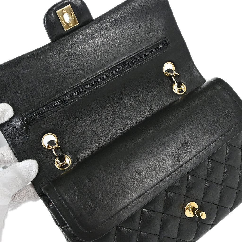 Chanel 2017-2018 Black Lambskin Medium Classic Double Flap Shoulder Bag