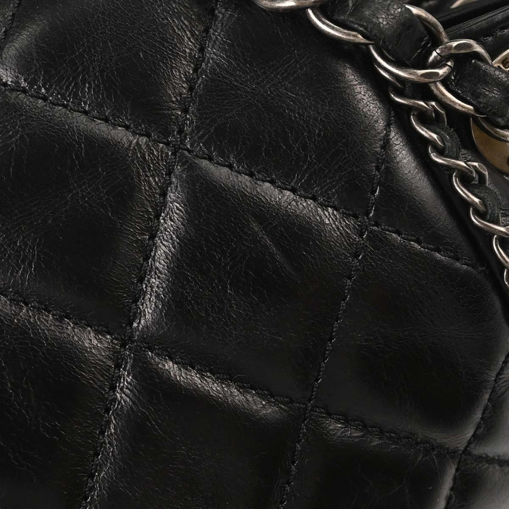 Chanel 2015-2016 Black Calfskin Accordion Flap Shoulder Bag
