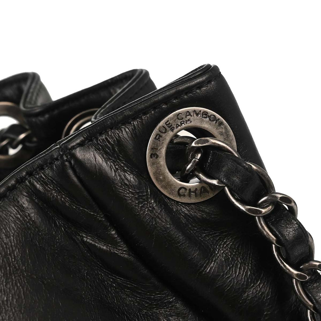 Chanel 2015-2016 Black Calfskin Accordion Flap Shoulder Bag