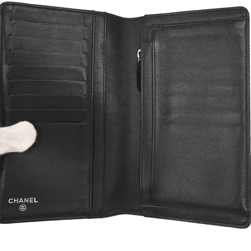 Chanel 2012 Black Caviar Skin Bifold Wallet