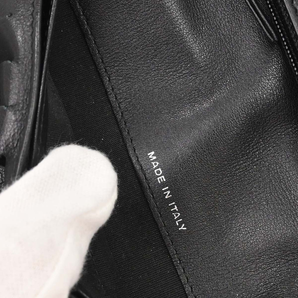 Chanel 2012 Black Caviar Skin Bifold Wallet