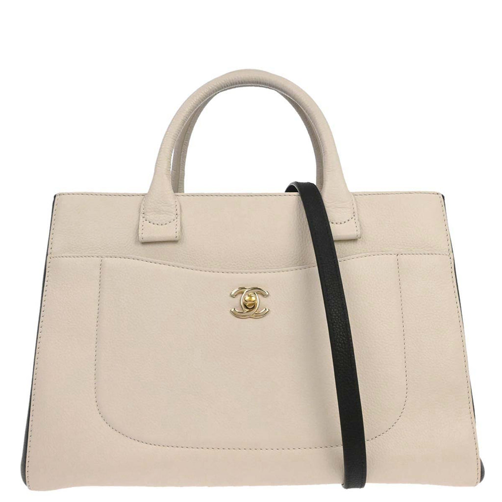 Chanel 2017-2018 Beige Calfskin Executive Cerf Tote 2way Shoulder Handbag