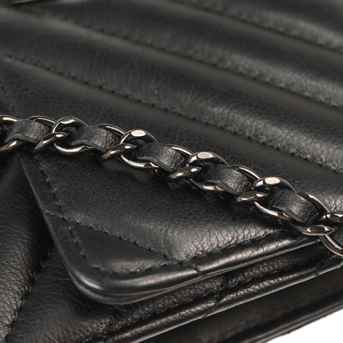 Chanel 2017-2018 Lambskin Chevron Mademoiselle Lock WOC Wallet on Chain Ba