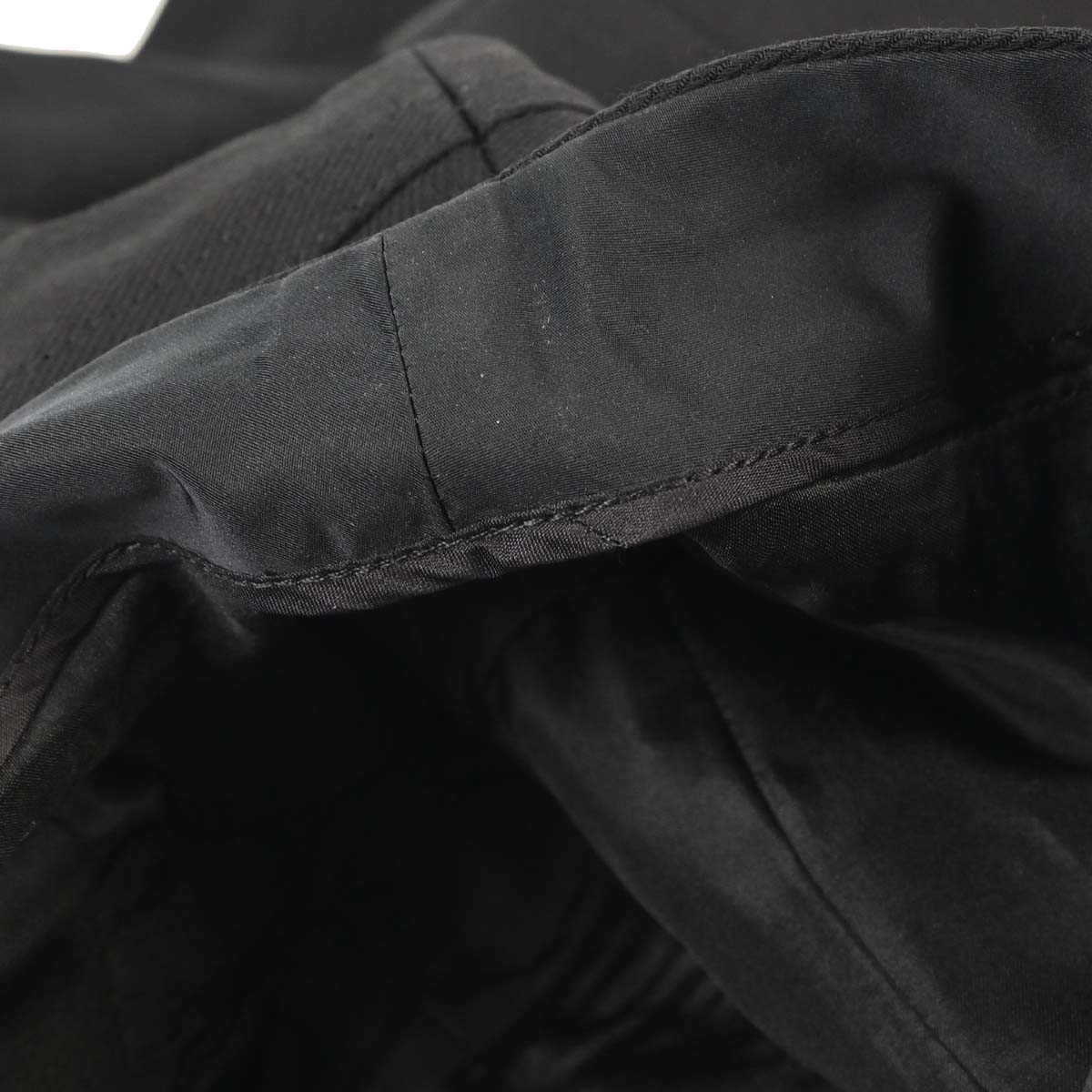 Louis Vuitton 2018 Sleeveless Top Black #40