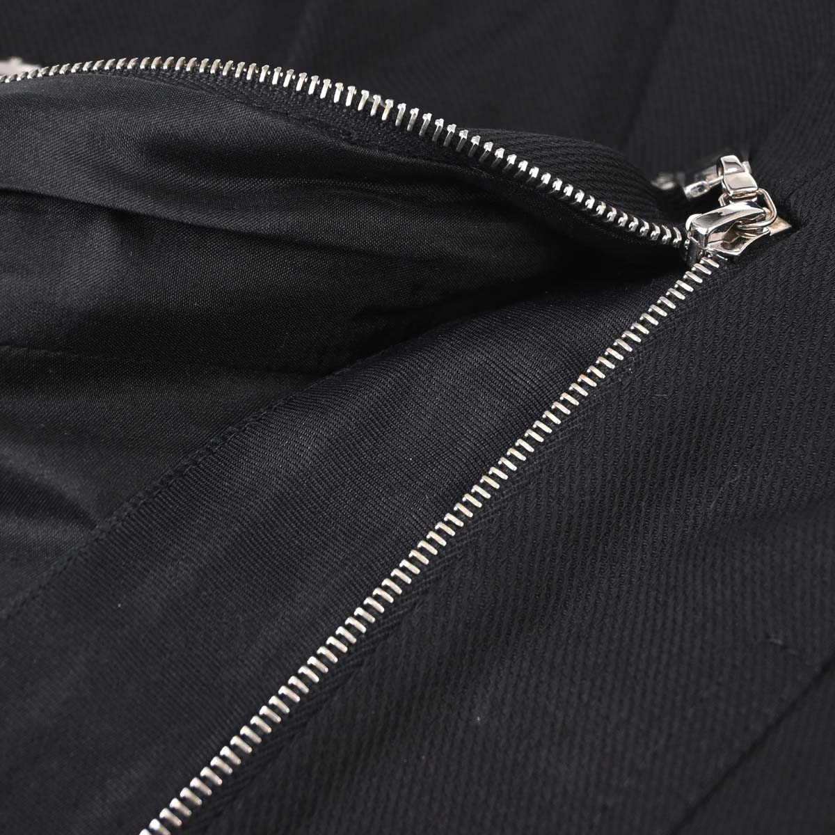Louis Vuitton 2018 Sleeveless Top Black #40